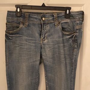 Size 7/8 Yaso brand jeans.